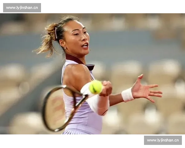 郑钦文乘风破浪再创辉煌展现中国网球新生代无限潜能