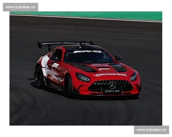 安全第一！赛车安全技术革新，让惊险变安全！